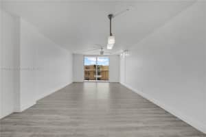 4320 Washington St 416 Hollywood, FL 33021 - MLS#A11908327