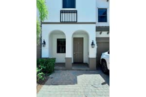 8871 NW 103rd Pl, Doral, FL 33178, - MLS#A11908341