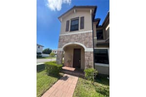 11080 W 32nd Ln 11080, Hialeah
