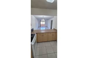 8990 Sw 24th St 33, Miami 8990 Sw 24th St 33, Miami