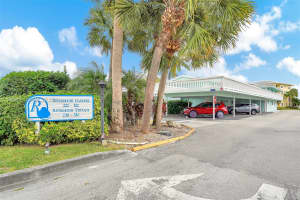 322 N Federal Hwy 136 Deerfield Beach, FL 33441 - MLS#A11908401