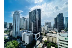 951 Brickell Ave 2407, Miami