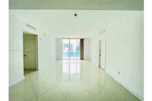 951 Brickell Ave APT 2407, Miami, FL 33131, - MLS#A11908405