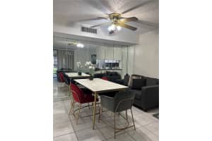 8635 Nw 8th St 217, Miami 8635 Nw 8th St 217, Miami