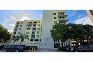 1350 Nw 8th Ct A1-6, Miami