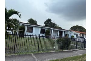 3730 Nw 194th St Miami Gardens, FL 33055 - MLS#A11908446