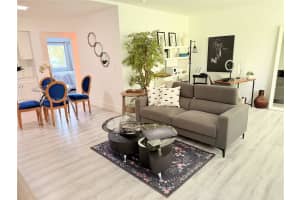 6941 Bay Dr A2, Miami Beach