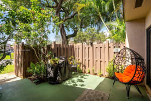 1207 NW 123rd Ave, Pembroke Pines, FL 33026, - MLS#A11908517