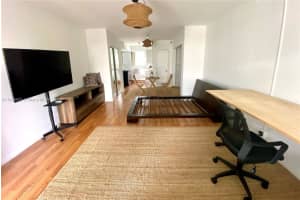 158 Ocean Dr APT 306, Miami Beach, FL 33139, - MLS#A11908523