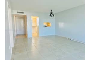 2930 Point East Dr E512 Aventura, FL 33160 - MLS#A11908545