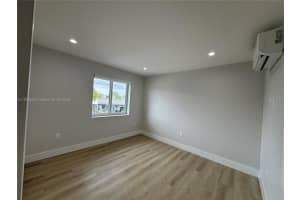 161 Bentley Dr B Miami Springs, FL 33166 - MLS#A11908555