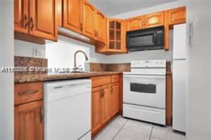 2935 Ne 163rd St 4b North Miami Beach, FL 33160 - MLS#A11908586