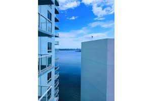 1900 N Bayshore Dr 4007 Miami, FL 33132 - MLS#A11908606