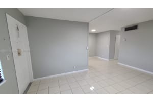 1715 Wiley St 17 Hollywood, FL 33020 - MLS#A11908624