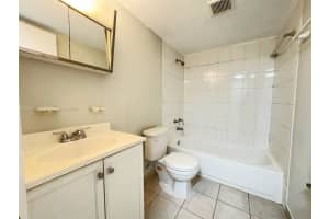 101 Ne 41st St E74 Oakland Park, FL 33334 - MLS#A11908625