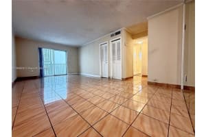 424 Sw 7th St 404 Miami, FL 33130 - MLS#A11908639