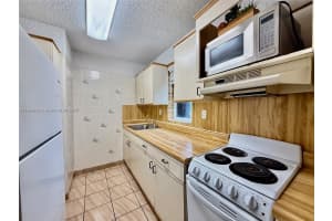 424 Sw 7th St 404 Miami, FL 33130 - MLS#A11908639