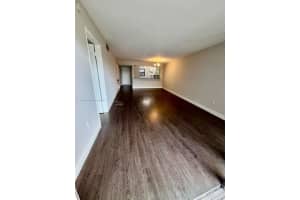 10288 NW 9th St Cir APT 307, Miami, FL 33172, - MLS#A11908641