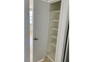 5750 Collins Ave APT 12H, Miami Beach, FL 33140, - MLS#A11908710