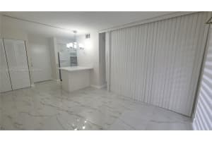 5201 Nw 7th St 106 Miami, FL 33126 - MLS#A11908725