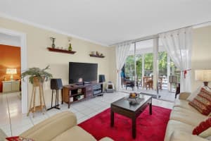 2901 NW 48th Ave APT 468, Lauderdale Lakes, FL 33313, - MLS#A11908737