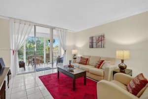2901 NW 48th Ave APT 468, Lauderdale Lakes, FL 33313, - MLS#A11908737