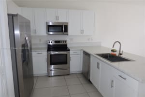 18240 Sw 148th Rd 18240 Miami, FL 33187 - MLS#A11908744