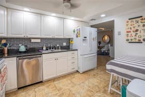 437 Golden Isles Dr # 9b-C, Hallandale Beach, FL 33009, - MLS#A11908789