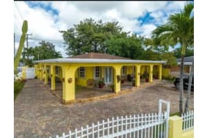 880 E 28th St, Hialeah 880 E 28th St, Hialeah