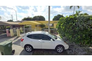 880 E 28th St Hialeah, FL 33013 - MLS#A11908825