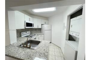 680 W Park Dr # 3-201, Miami, FL 33172, - MLS#A11908907