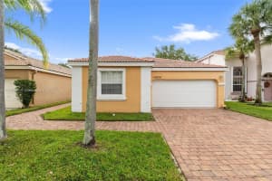 15624 Nw 12th Rd Pembroke Pines, FL 33028 - MLS#A11908927