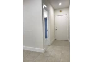 MLS# A11908941, North Miami Beach, Florida 33162