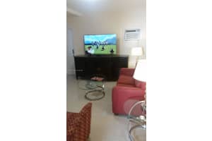 1719 Lincoln St 2 All Utilities Included Hollywood, FL 33020 - MLS#A11908956