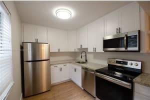 8281 Sw 128th St 204-1 Pinecrest, FL 33156 - MLS#A11908965