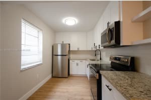 8281 Sw 128th St 204-1 Pinecrest, FL 33156 - MLS#A11908965