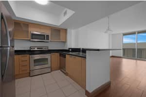 140 S Dixie Hwy 533 Hollywood, FL 33020 - MLS#A11908989