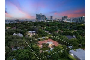 575 Hibiscus Ln Miami, FL 33137 - MLS#A11909003