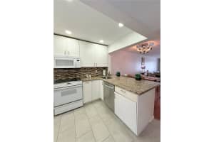 2081 S Ocean Dr 308 Hallandale Beach, FL 33009 - MLS#A11909032