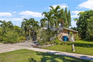 100 N Park Rd N Royal Palm Beach, FL 33411 - MLS#A11909049