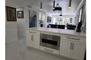 6010 S Falls Cir Dr APT 206, Lauderhill, FL 33319, - MLS#A11909055