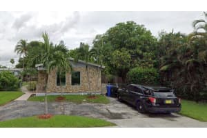 2821 Nw 22nd St Fort Lauderdale, FL 33311 - MLS#A11909059