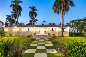 1141 Hollywood Blvd, Hollywood