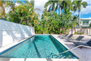 2379 Overbrook St Coconut Grove, FL 33133 - Off Market