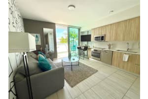 3900 Biscayne Blvd N-723, Miami