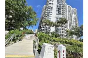 Tower 500, 3530 Mystic Pointe Dr APT 1204, Aventura, FL 33180, - MLS#A11909133