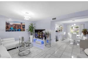 8401 Sw 107th Ave 311e, Miami