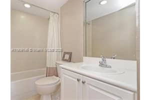 1455 N Treasure Dr 3r North Bay Village, FL 33141 - MLS#A11909146