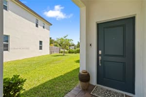 12317 Nw 23rd Ct Miami, FL 33167 - MLS#A11909152