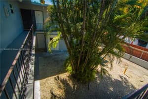 2000 NW 29th St #4, Miami, FL 33142, - MLS#A11909203